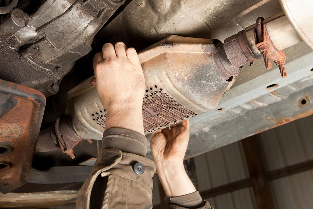 Three-way catalytic converter cleaning method2